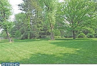 2nd image of 3412 Laurel View Ln
