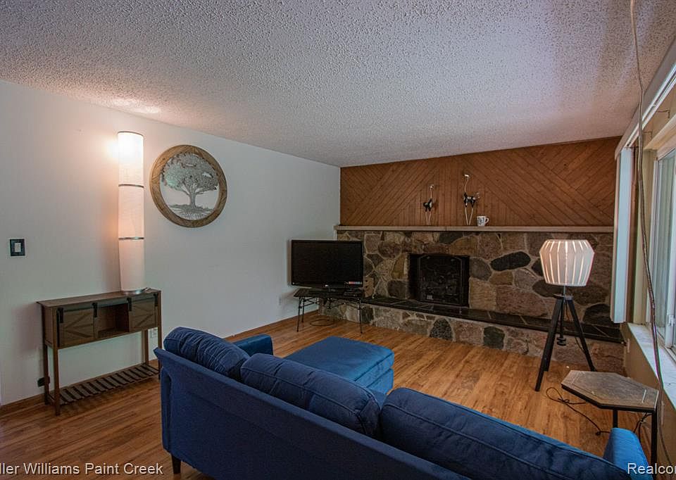 130 N Hadley Rd Ortonville, MI, 48462 Apartments for Rent Zillow