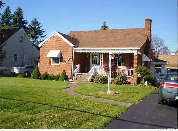 1st image of 165 Colton Ave