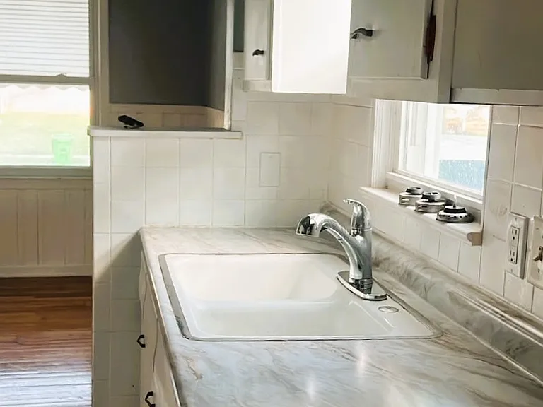 4229 Wilmington Rd — Photo 4