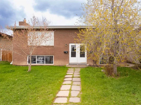 2822 S 13th Ave SE, Calgary, AB T2A 0J3