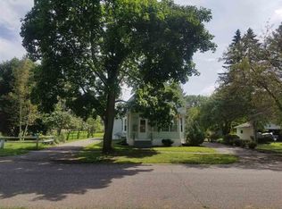 223 E 5th St, Westfield, WI 53964