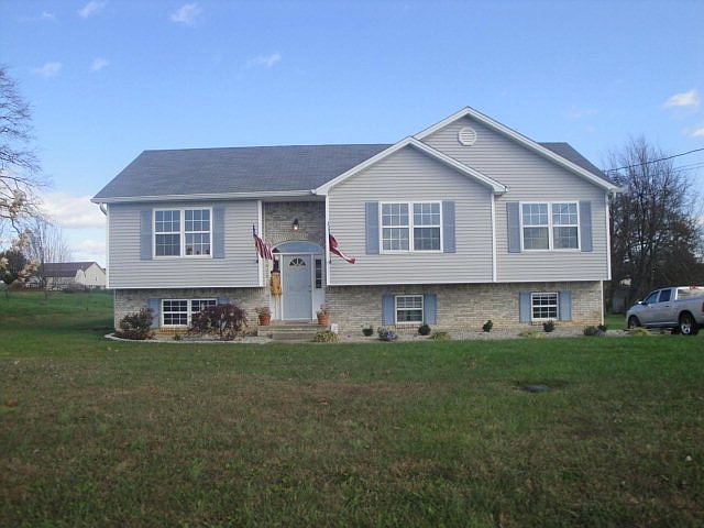 1st image of 217 Lavista Dr