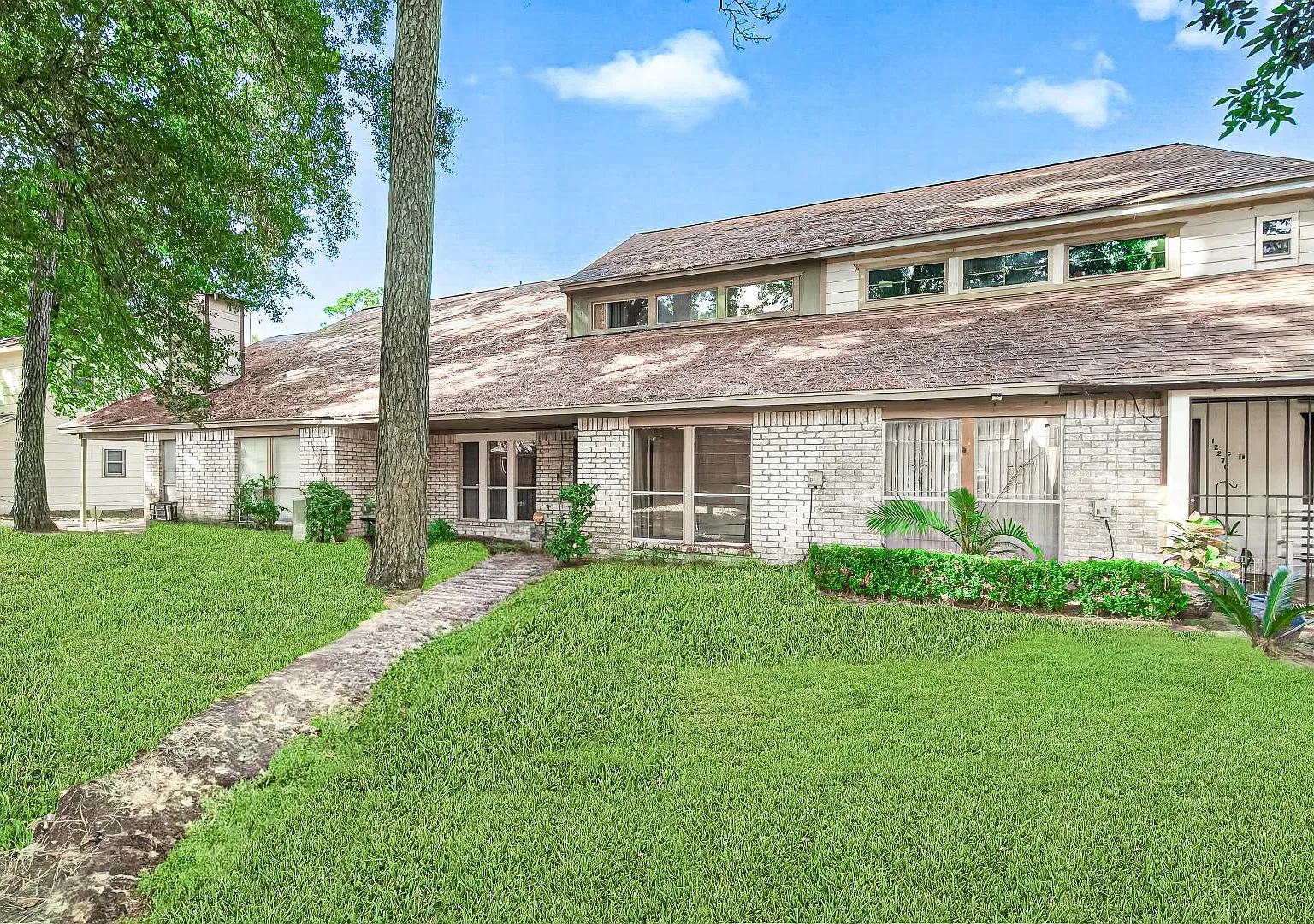 12270 Wild Pine Dr - B — Photo 1