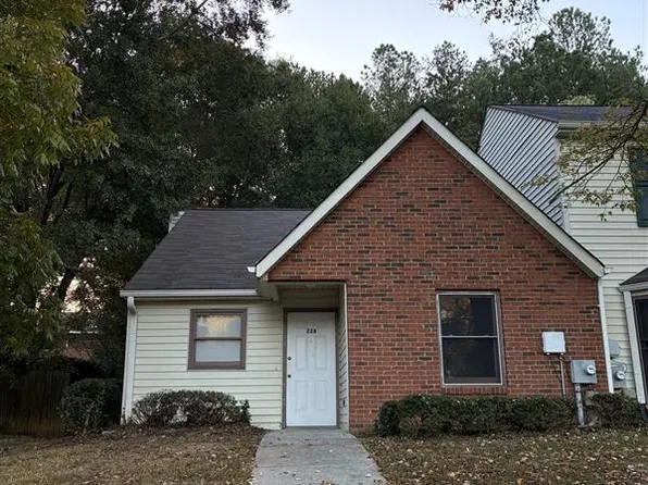 228 Etowah Dr #228, Cartersville, GA 30120
