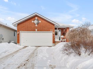 568 Roosevelt Dr, Kingston, ON K7M8Z7