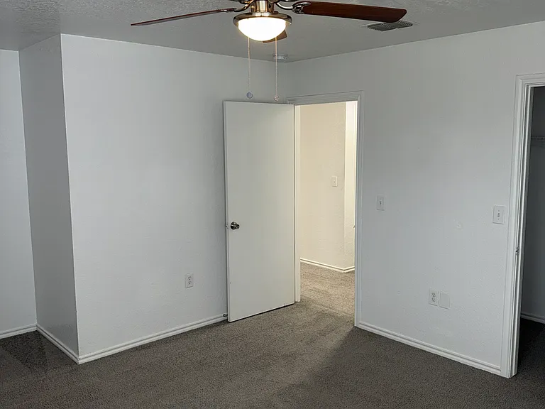 7238 Azalea Sq — Photo 13