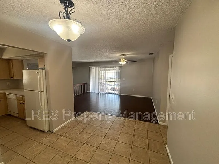 4564 Pheasant Run Dr — Photo 7