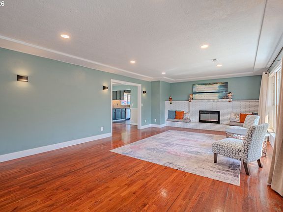 5th image of 243 N Shepherd Rd