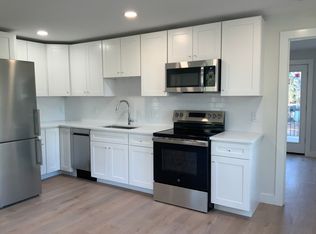 75 Court St #3, Exeter, NH 03833