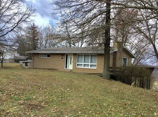 643 McKee Rd, Washington, PA 15301