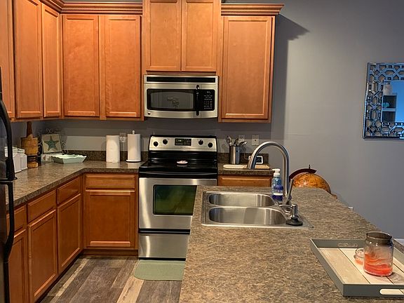 4th image of 83 Hannah Cole Dr