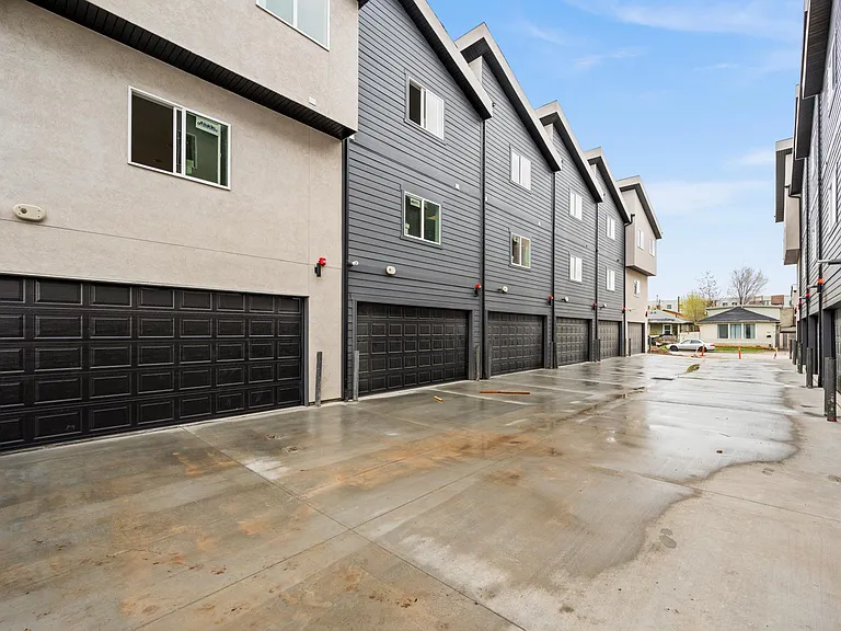218 W Paxton Ave #5 — Photo 20