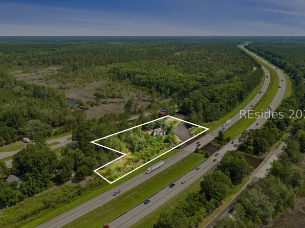 8556 Frontage Rd W, Yemassee, SC 29945