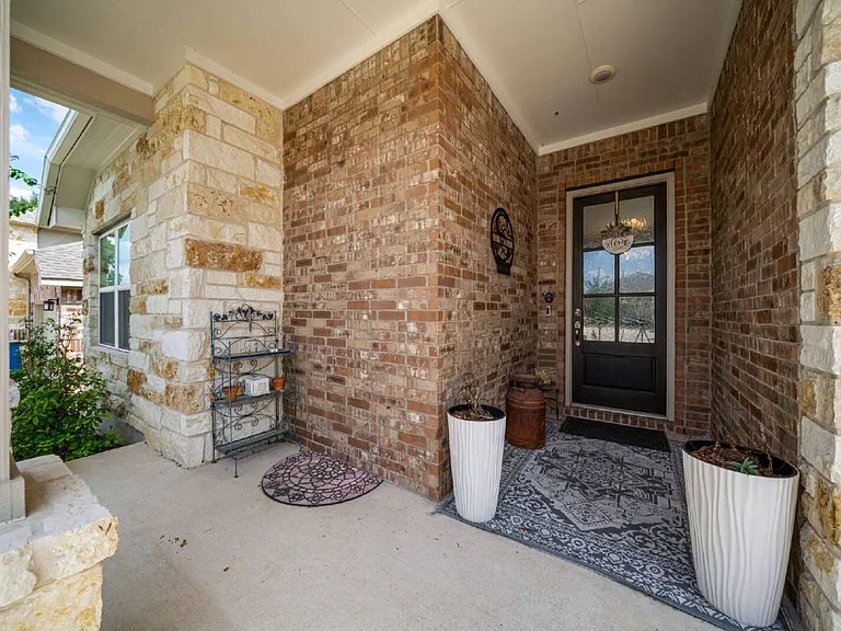 2227 Quince Ave — Photo 4