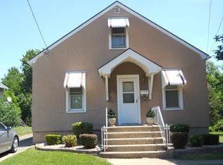 1511 Walnut St, Peru, IL 61354