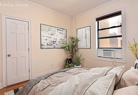 4th image of 867 W 181st St APT 3E