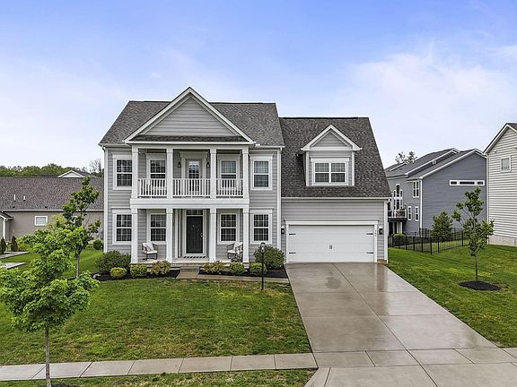2nd image of 765 Avebury Dr