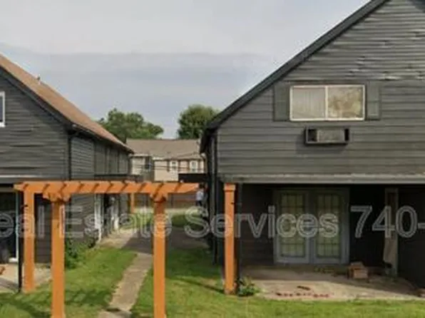 390 N Cedar St, Newark, OH 43055