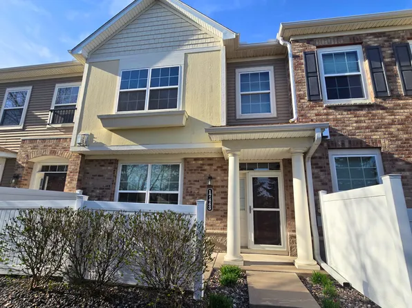 17443 72nd Ave N #2202, Maple Grove, MN 55311