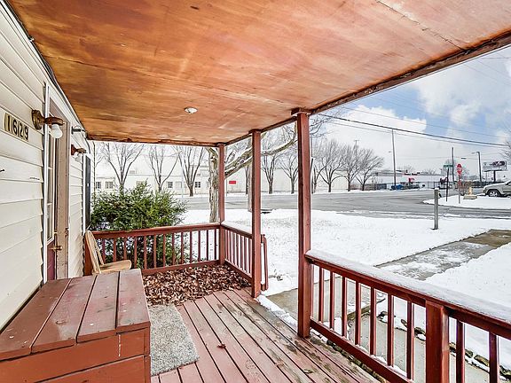 4th image of 1625 Garling Ave #29