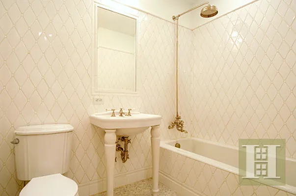 Rented by Halstead Real Estate | media 26