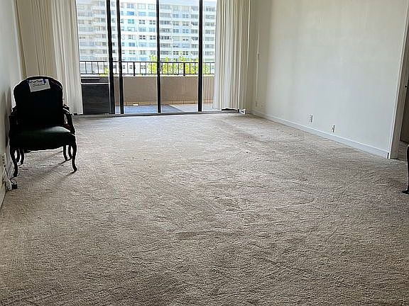 2nd image of 251 Crandon Blvd APT 531