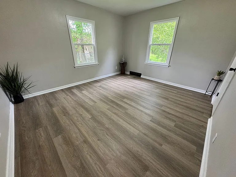 4351 Texas St — Photo 22