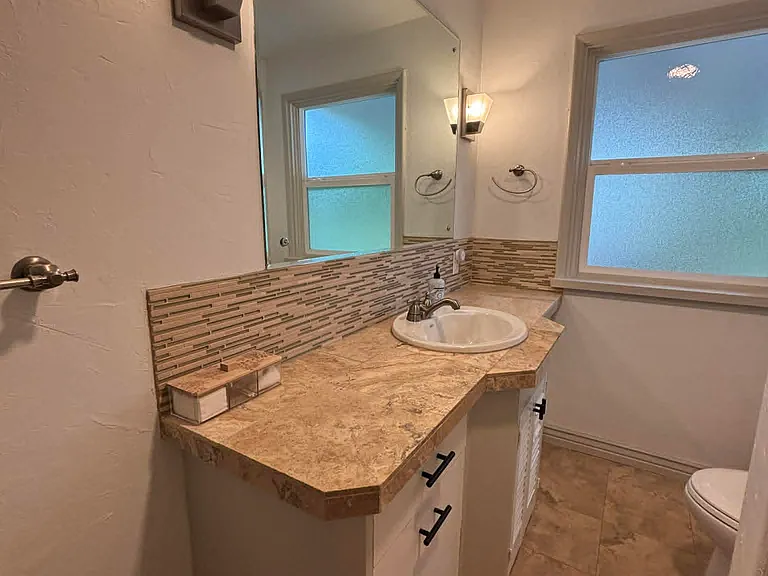 130 N Franklin Ave #1 — Photo 7