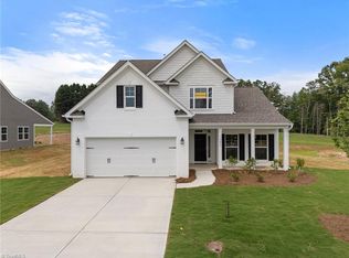 7847 Fairview Garden Trl, Clemmons, NC 27012