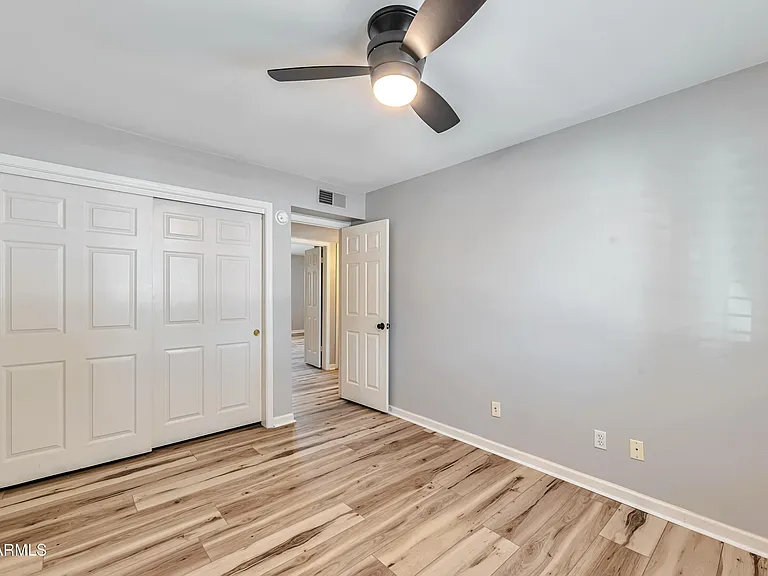6502 E Grandview Dr — Photo 15