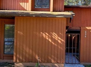 934 SW 56th Ter, Gainesville, FL 32607