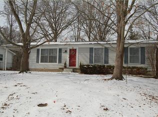 17697 N Normandy Ln, Mount Vernon, IL 62864