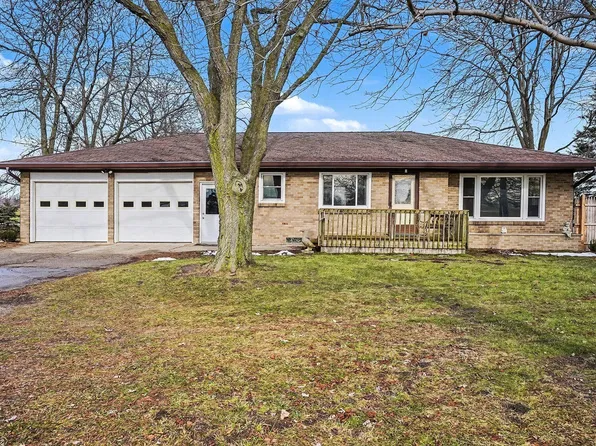 7531 State Rd, Coopersville, MI 49404