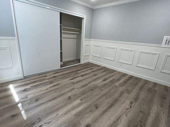 3rd image of 1334 N Las Palmas Ave #204
