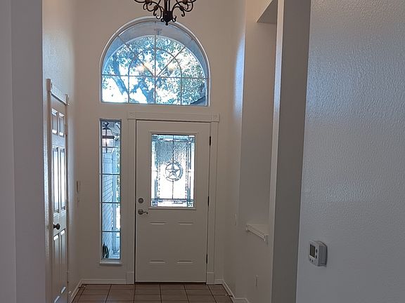 5th image of 11503 Fair Cove