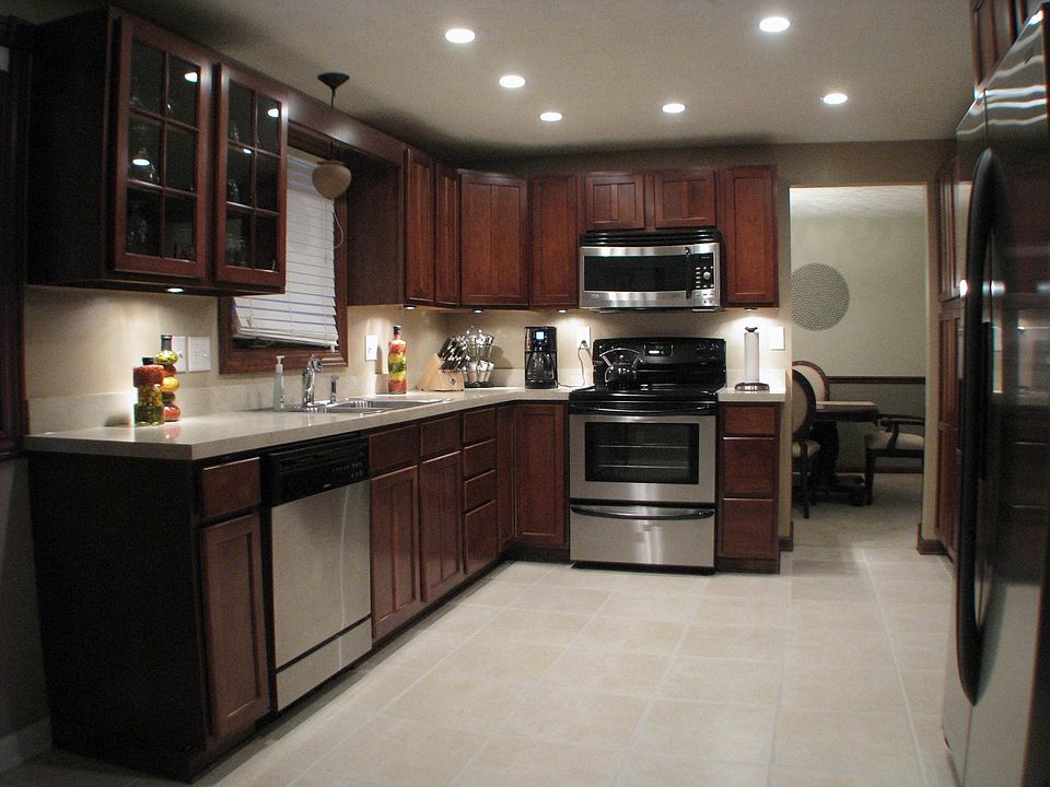 1st image of 8224 Glencrest Dr