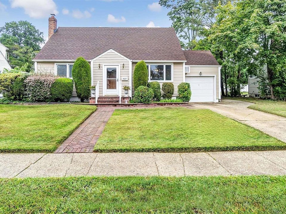 1st image of 3927 Maywood Drive