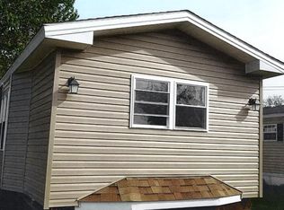207 Tina Ln, New Holland, PA 17557