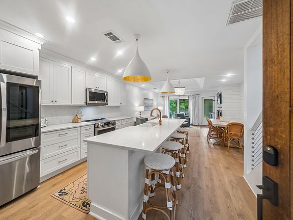 5th image of 1232 Kiawah Beach Dr