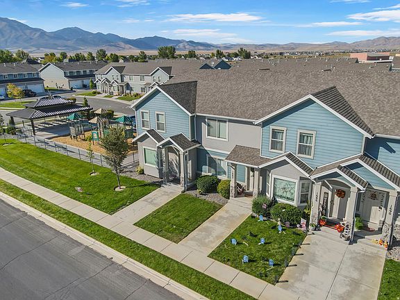 5th image of 1682 E Stone Creek Way