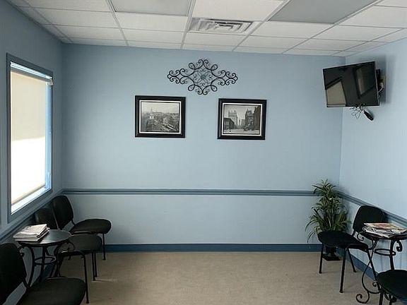 2nd image of 415 Chris Gaupp Dr Suite A