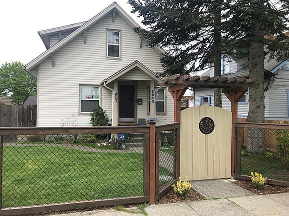 3rd image of 5640 S Park Ave