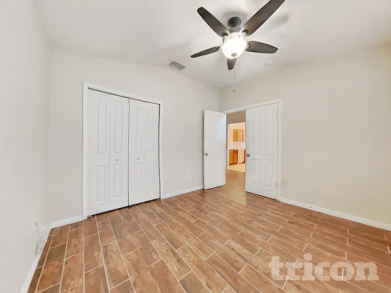 6816 Monarch Park Dr — Photo 11
