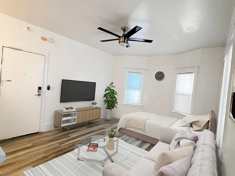 The Leo Lofts — Photo 13