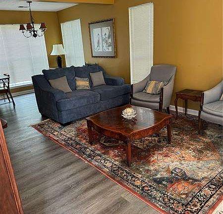 4th image of 2578 Shadowbrook Dr