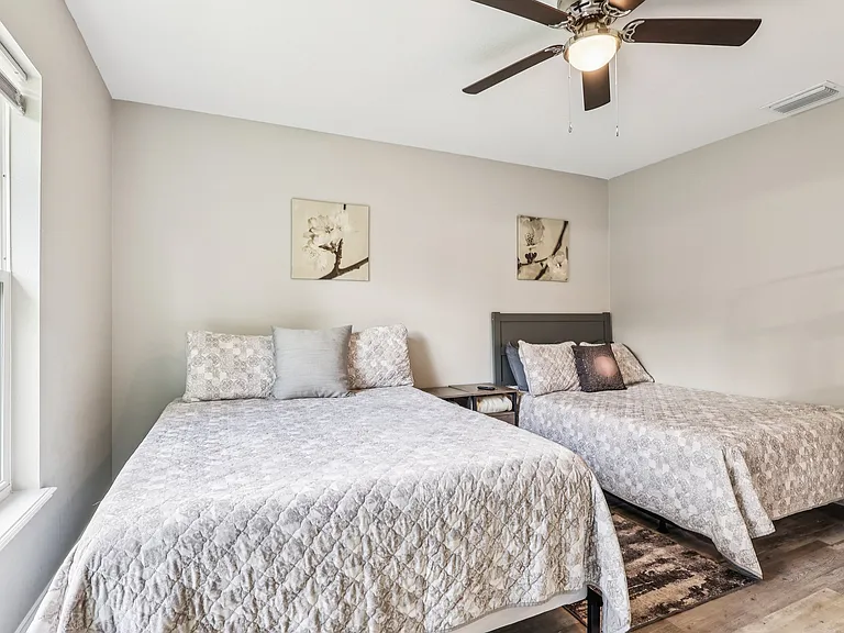 1108 Fox Lake Dr — Photo 27