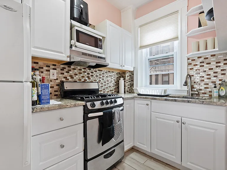 1568 Commonwealth Ave #8 — Photo 10