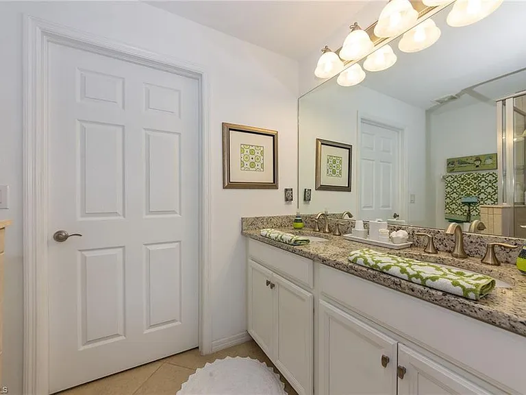 23550 Alamanda Dr #101 — Photo 12