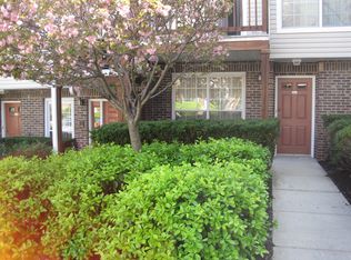 362 Village Ct #2121, Fort Lee, NJ 07024